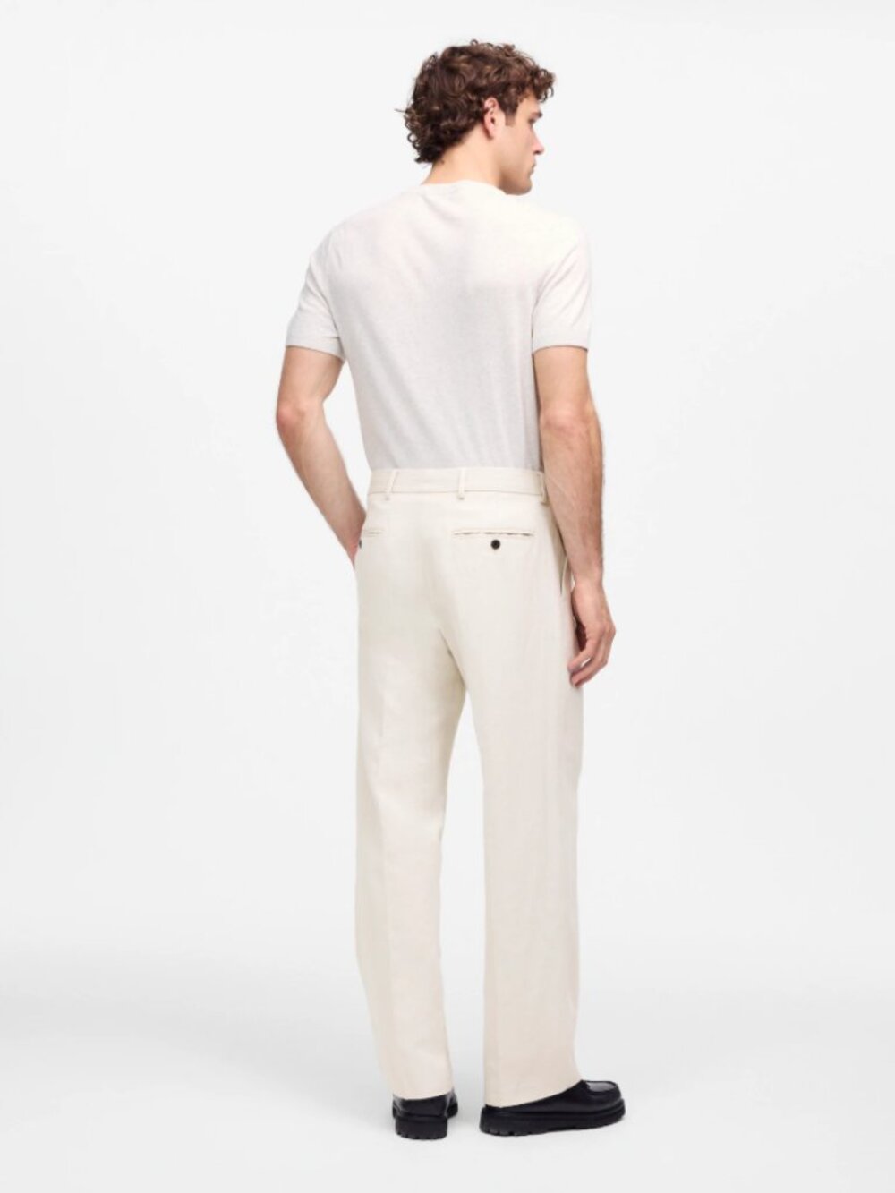 Madewell Double-Pleated Trouser in Cotton-Linen Blend in Bone Cream - Picture 4 of 16